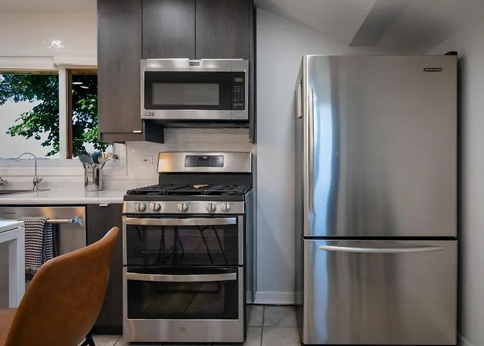 Holiday home 3bed 2bath Luxury House On Myers Bay Private Pier Firepit And Deck