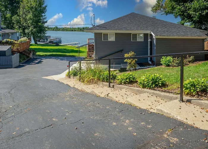 3bed 2bath Luxury House On Myers Bay Private Pier Firepit And Deck Holiday home